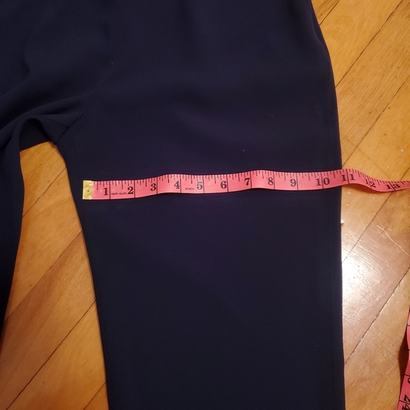 Aritzia Babaton Branson Jumpsuit navy blue, sleeveless, full leg. Size 2 - Picture 13 of 14